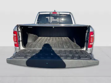 2020 Ram 1500 - image 14