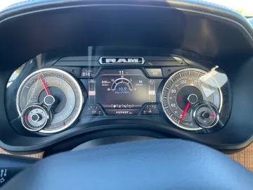 2020 Ram 1500 - image 18