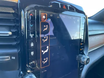 2020 Ram 1500 - image 25
