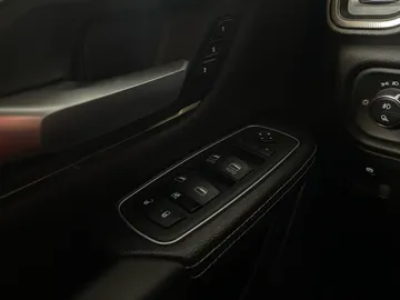 2023 Ram 1500 - image 23