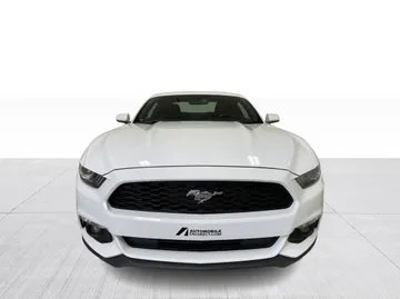 2017 Ford Mustang - image 7
