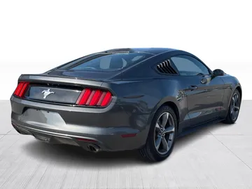 2017 Ford Mustang - image 13