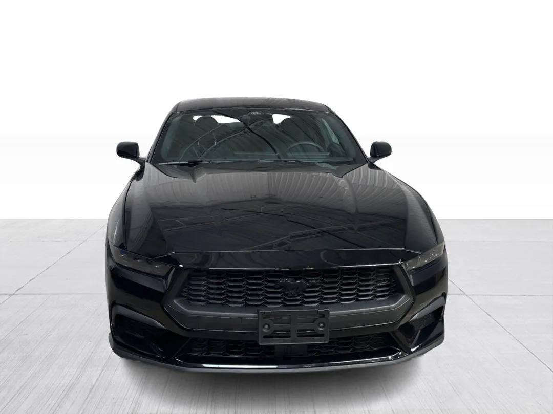 2026 Ford Mustang EcoBoost, photo 6
