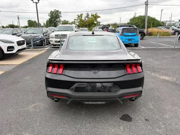 2026 Ford Mustang - image 6