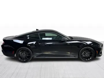2026 Ford Mustang - image 2