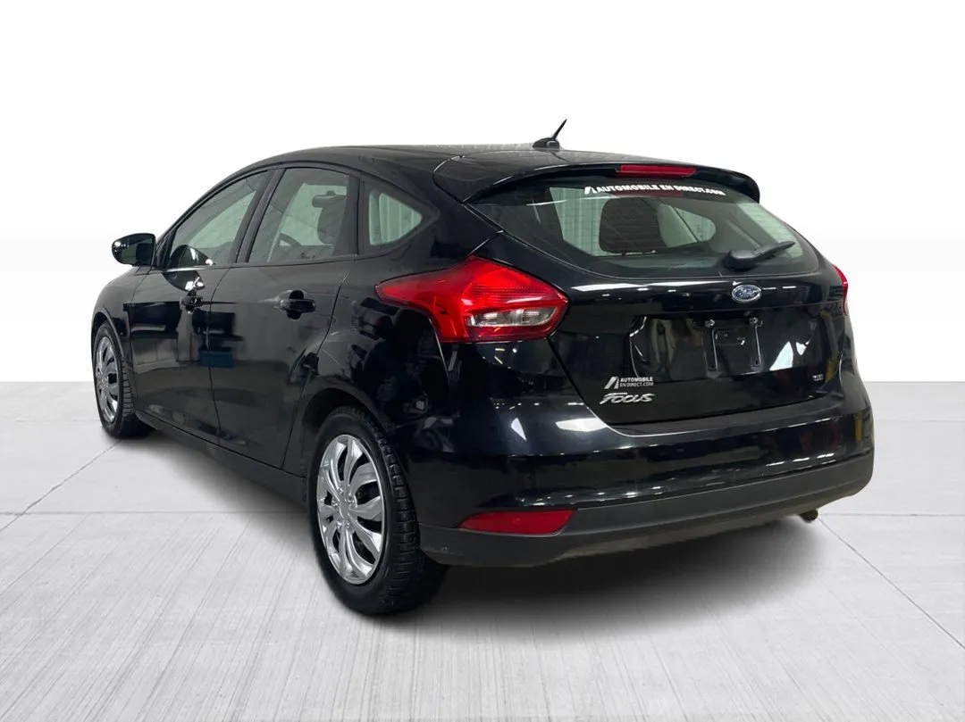 2018 Ford Focus SE Hatch, photo 9