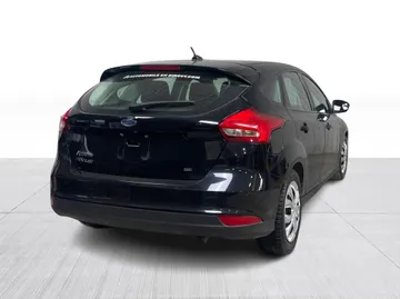 2018 Ford Focus - image 13