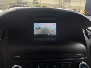2018 Ford Focus - image 18