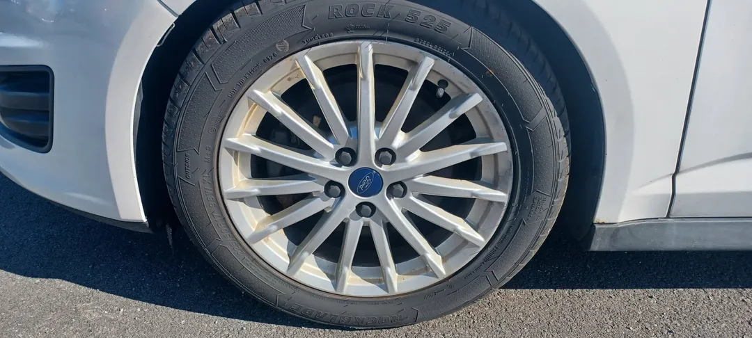2016 Ford C-Max Energi — photo 7