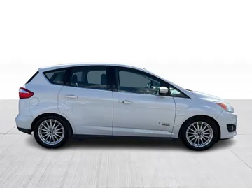2016 Ford C-Max Energi - image 9