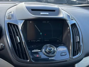 2016 Ford C-Max Energi - image 18
