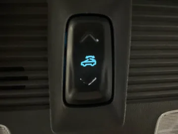 2024 Ford Mustang - image 28