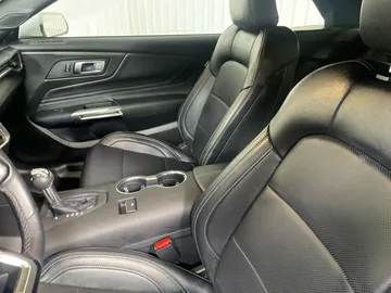 2025 Ford Mustang - image 10