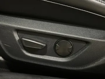 2024 Ford Mustang - image 18