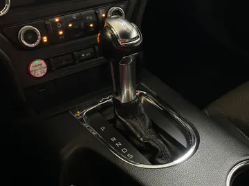 2017 Ford Mustang - image 23