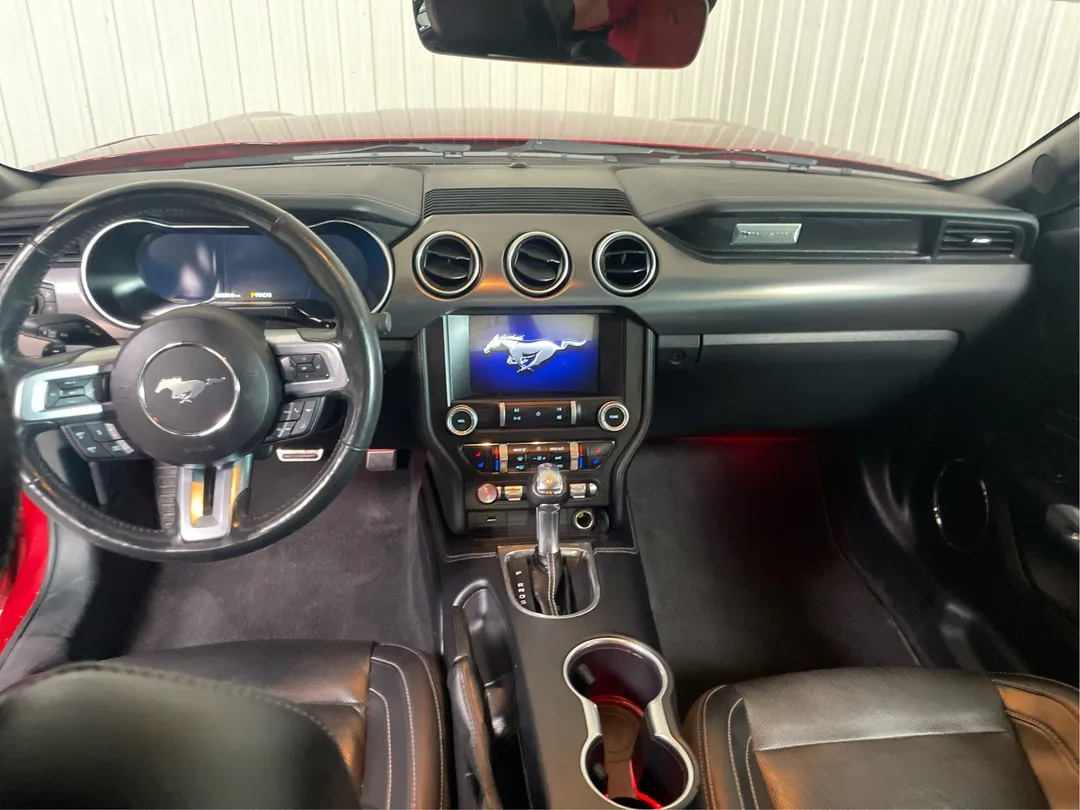 2021 Ford Mustang — photo 4