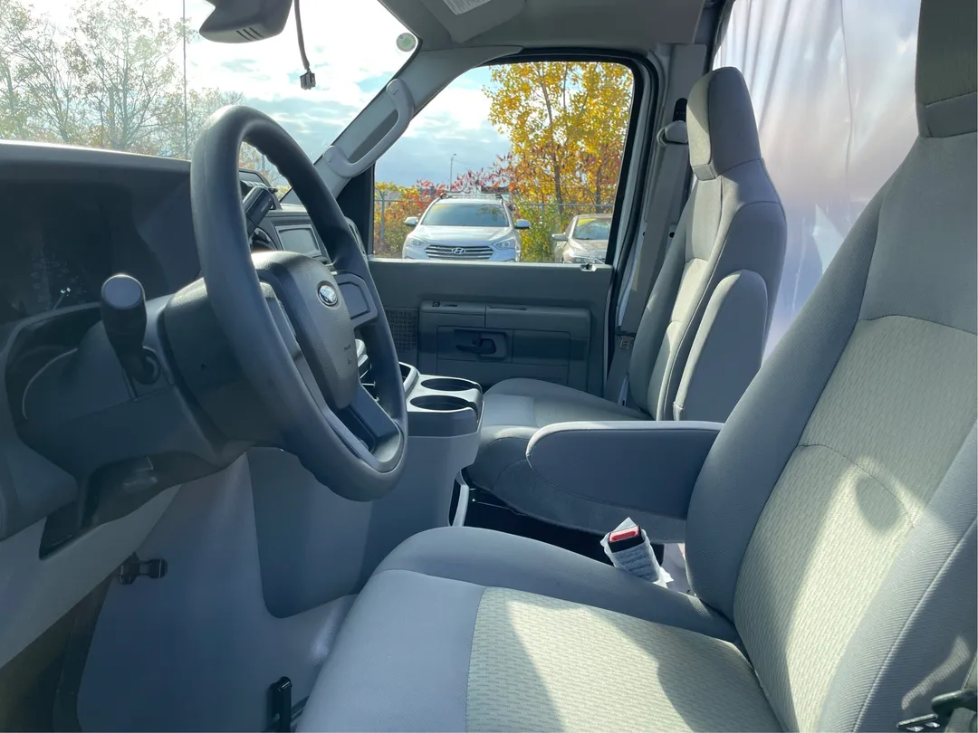 Ford E-Series Cutaway 2027 à vendre - photo 3