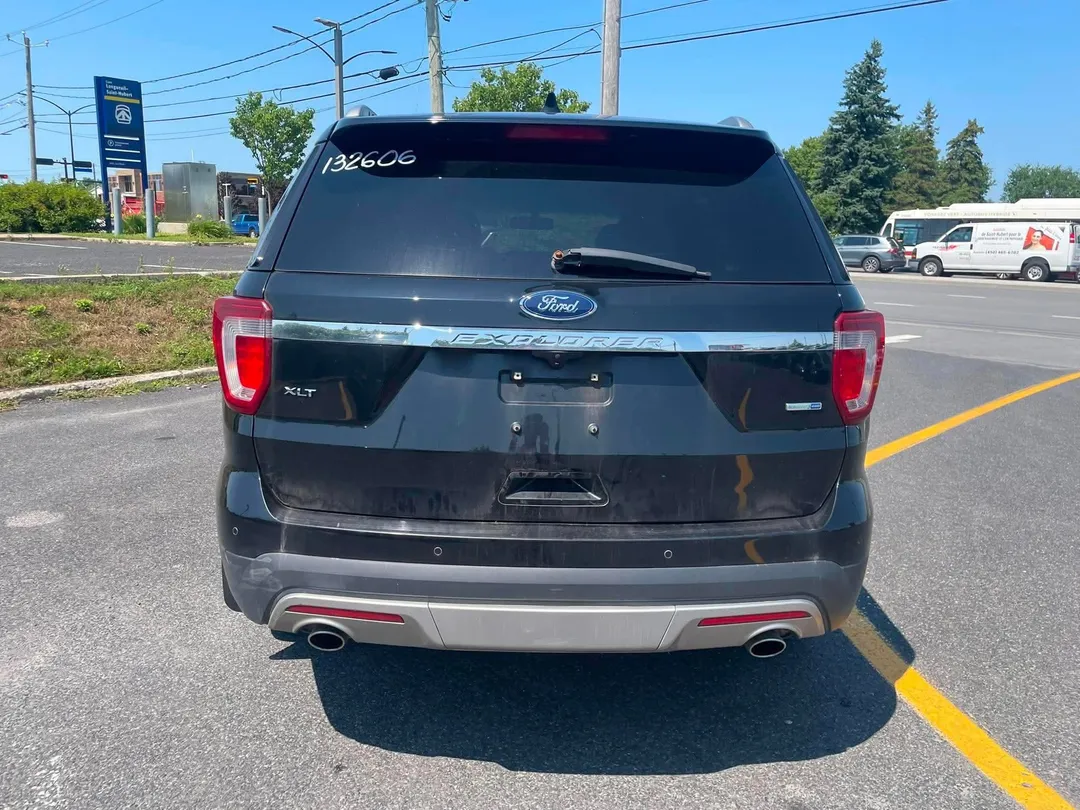 2016 Ford Explorer — photo 5
