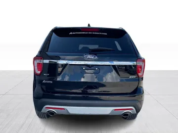 2017 Ford Explorer - image 13