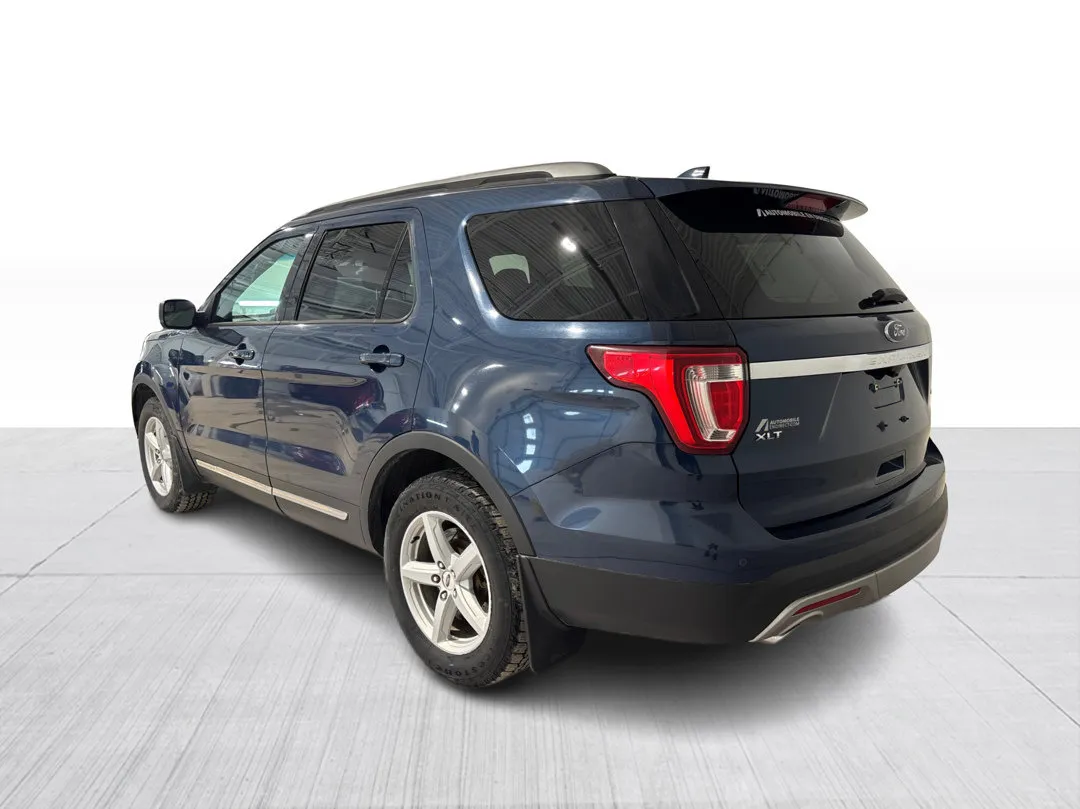 2017 Ford Explorer — photo 5