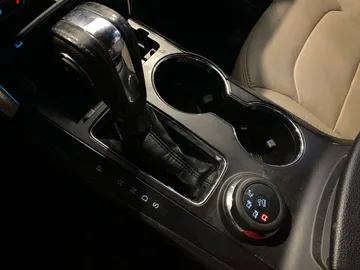 2019 Ford Explorer - image 31