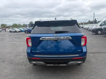2021 Ford Explorer - image 6