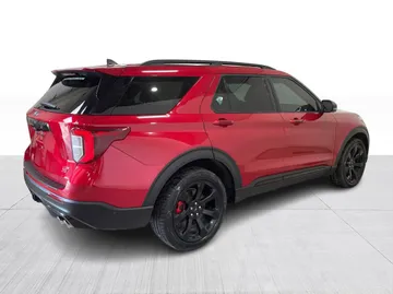 2022 Ford Explorer - image 15
