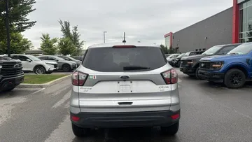 2018 Ford Escape - image 6