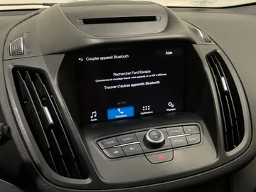 2018 Ford Escape - image 23