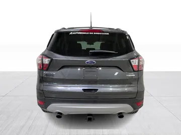 2018 Ford Escape - image 12