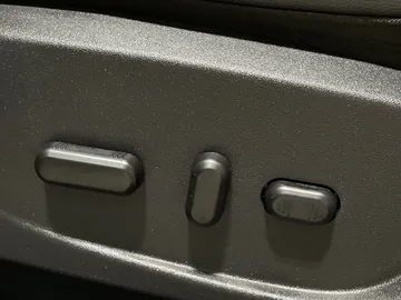 2018 Ford Escape - image 17