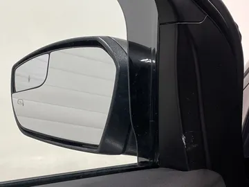 2018 Ford Escape - image 18