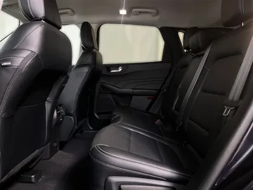 2021 Ford Escape Hybrid - image 15