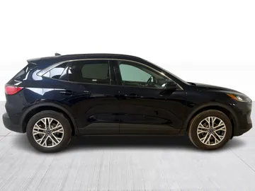 2021 Ford Escape Hybrid - image 2