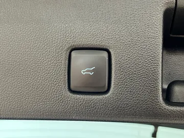 2021 Ford Escape Hybrid - image 20