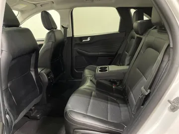 2022 Ford Escape Hybrid - image 16