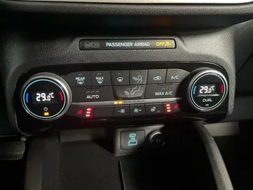 2021 Ford Escape Hybrid - image 22