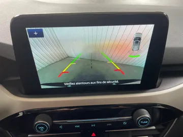2021 Ford Escape Hybrid - image 21
