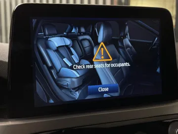 2021 Ford Escape Hybrid - image 32