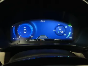2021 Ford Escape Hybrid - image 19
