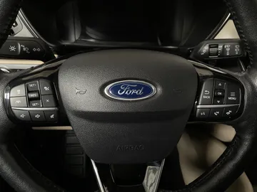 2021 Ford Escape Hybrid - image 18