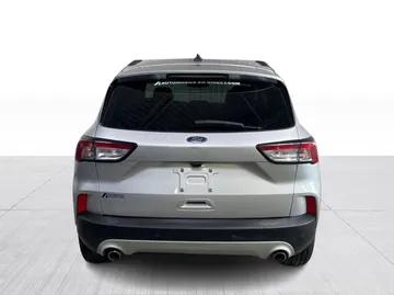 2020 Ford Escape Hybrid - image 11
