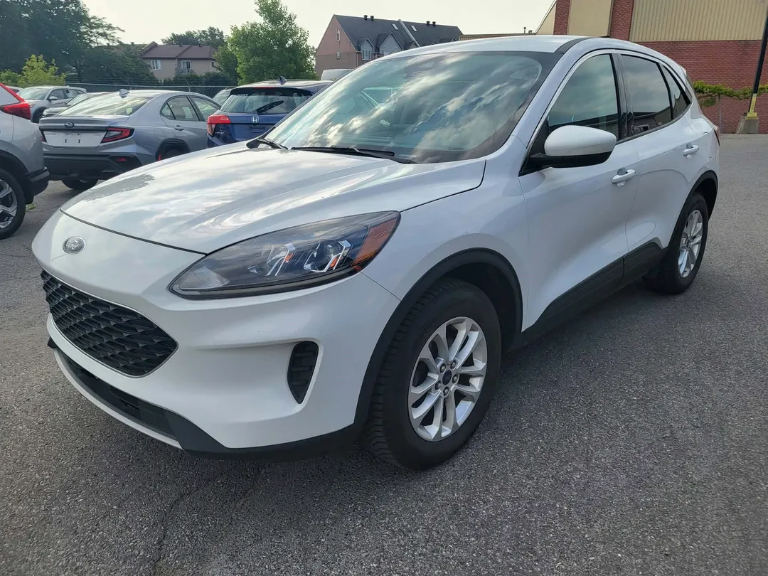 2020 Ford Escape — photo 3