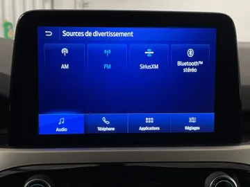 2020 Ford Escape - image 22