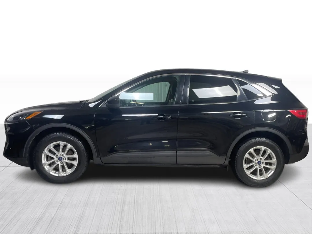 2021 Ford Escape — photo 8