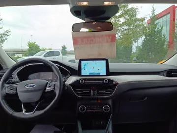 2021 Ford Escape - image 9