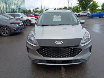 2021 Ford Escape - image 2