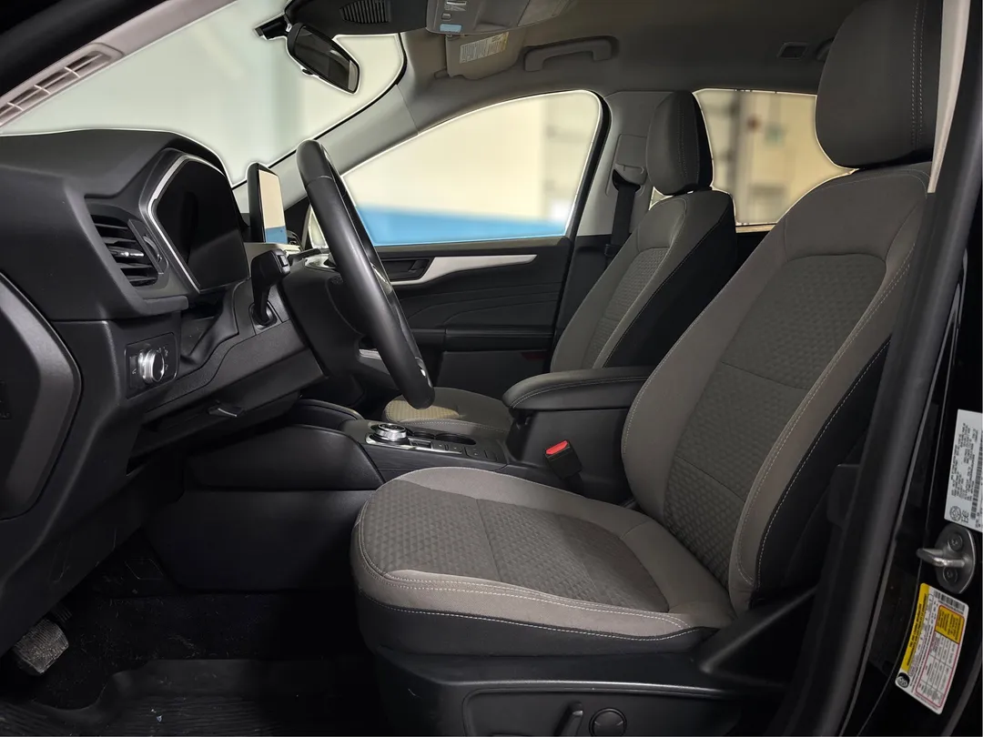 2022 Ford Escape — photo 3