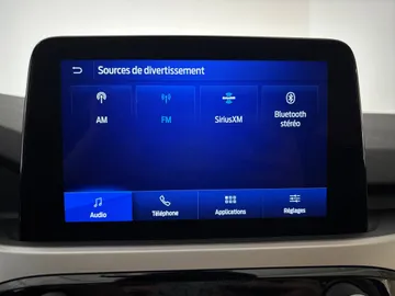 2022 Ford Escape - image 28