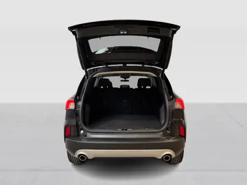 2022 Ford Escape - image 13